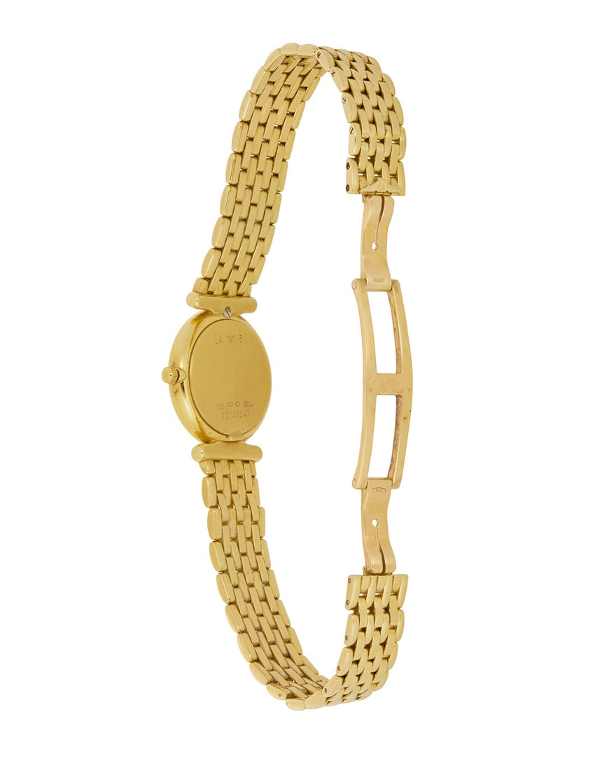 Longines: An 18K Gold Watch - 2