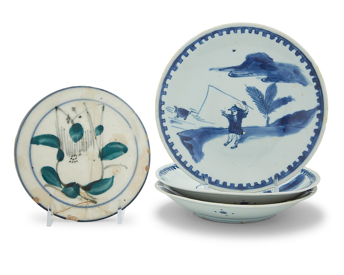 Four Korean blue and white porcelain dishes (1 of 6)