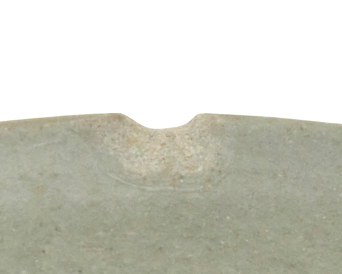 A Korean celadon ceramic dish - 7