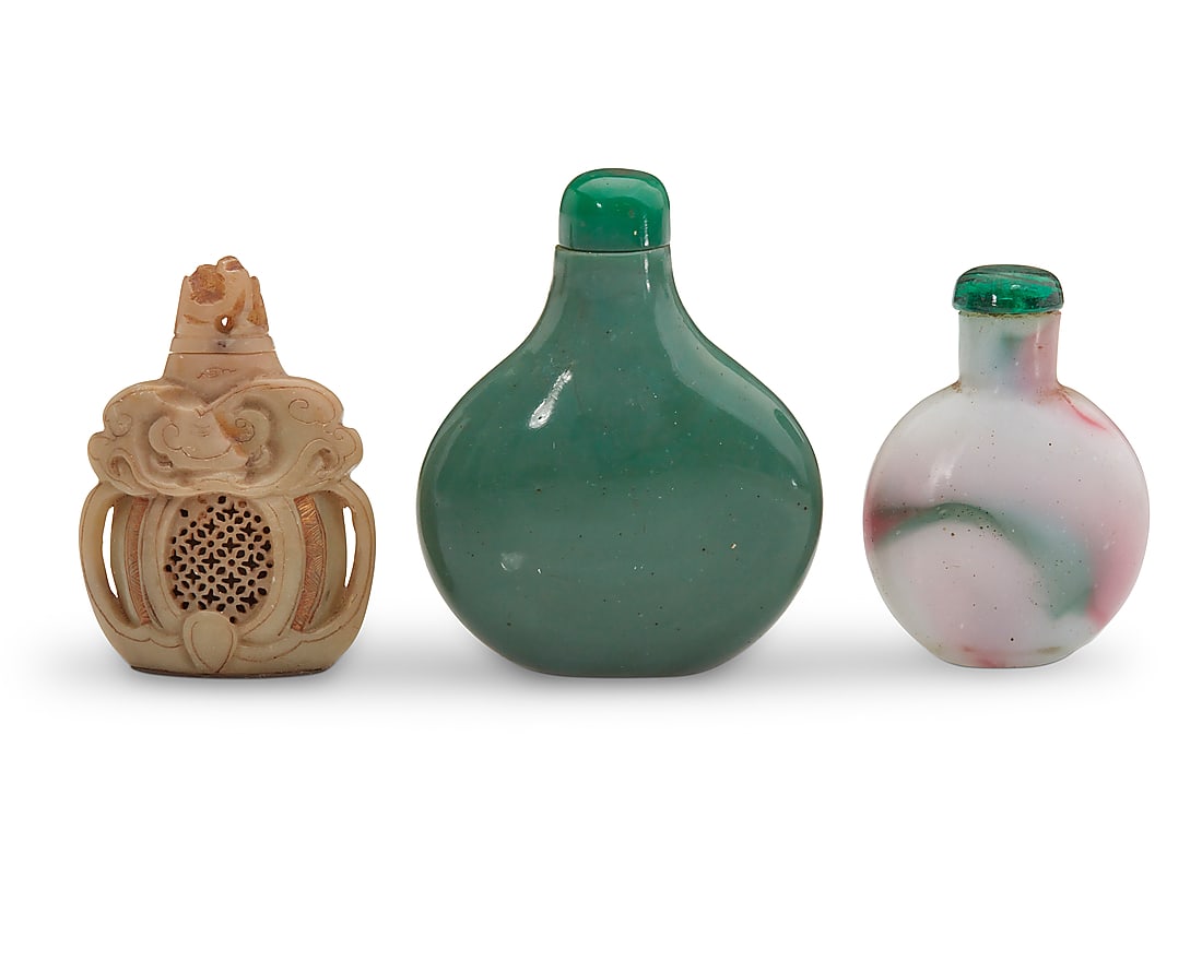 Three Chinese snuff bottles - 4