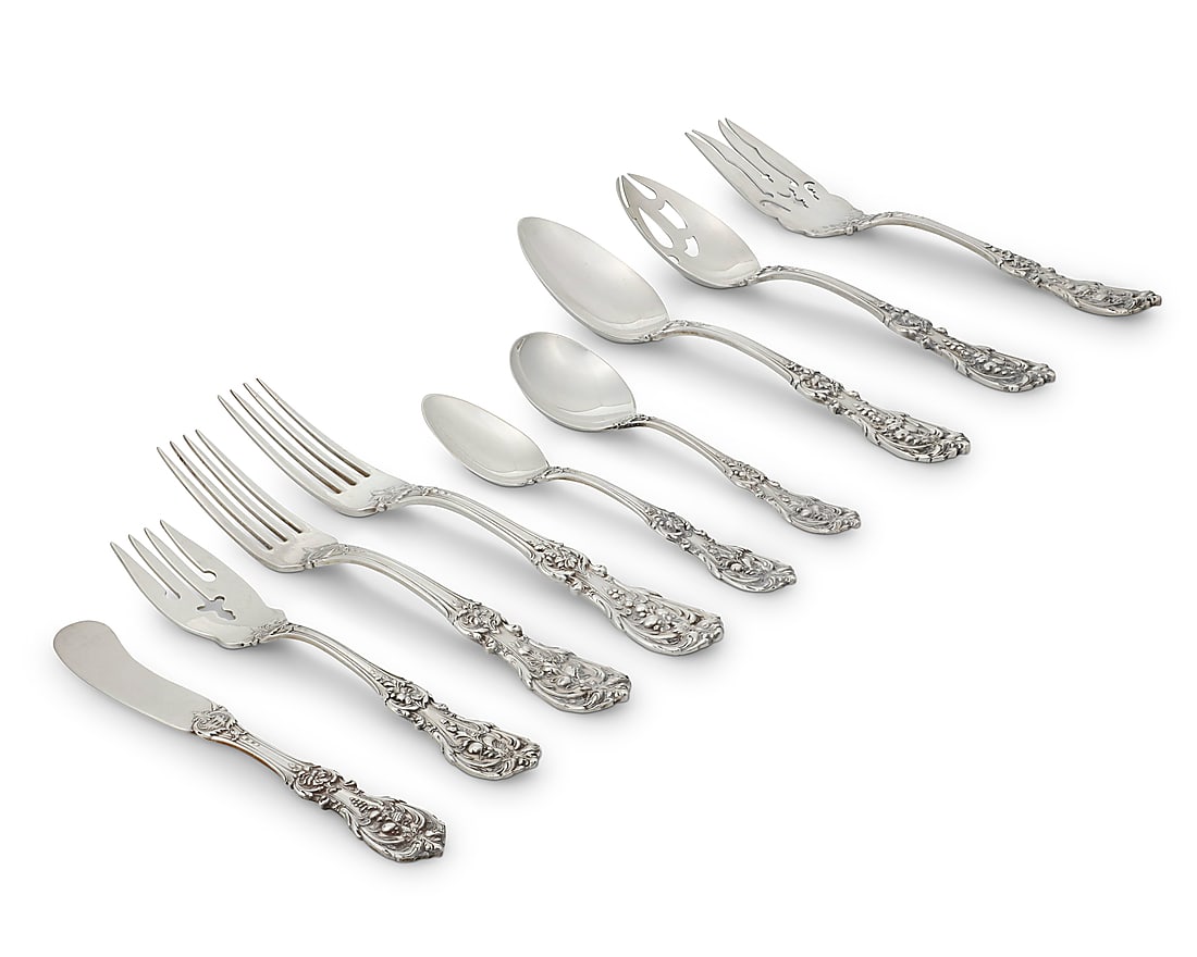 A Reed & Barton sterling silver 'Francis I' partial flatware service: A Reed & Barton sterling silver 'Francis I' partial flatware service Mid/late 20th century Designed 1907 Each marked for maker and sterling Comprising: 6 dinner forks (7.875) 6 luncheon forks (7.25")