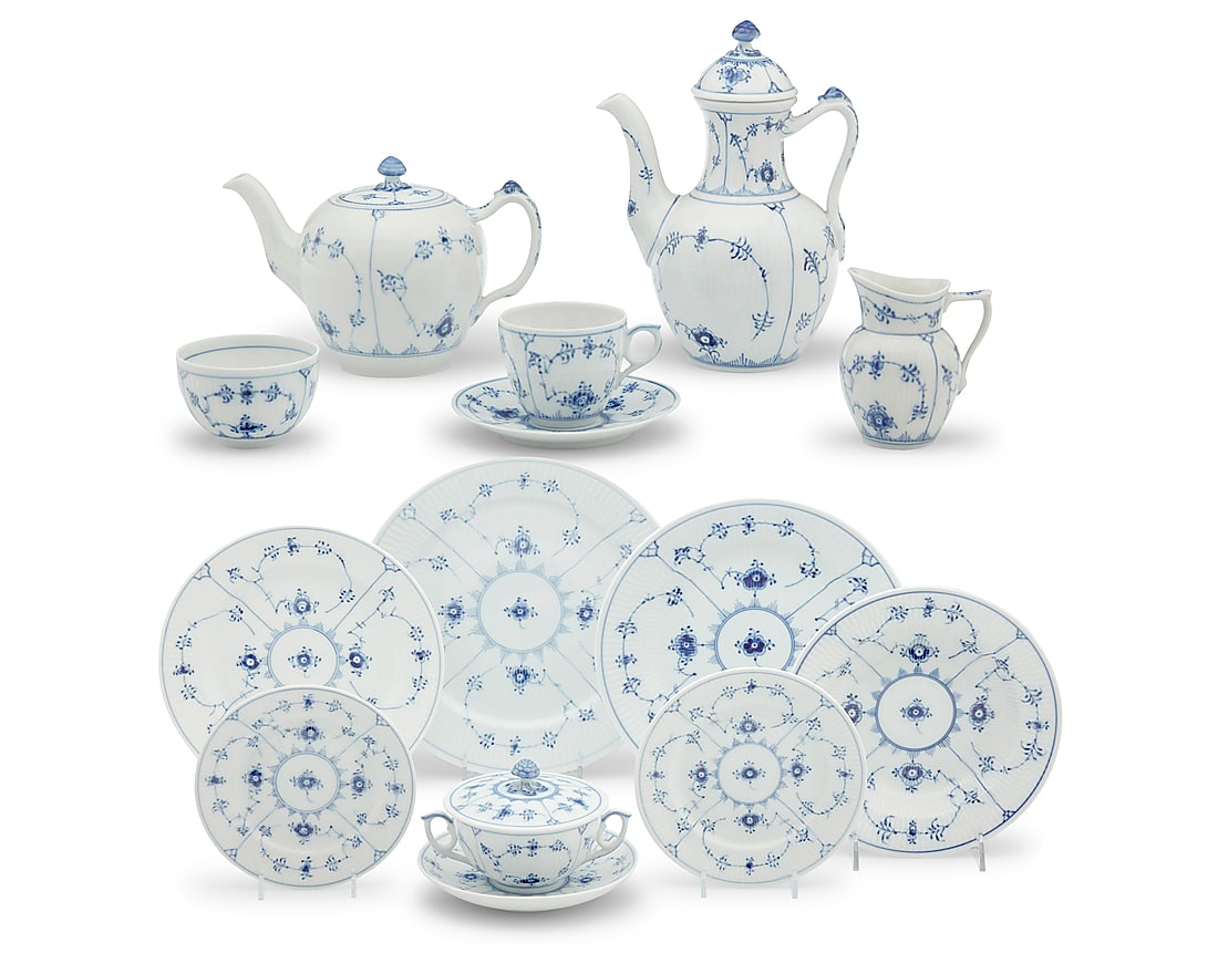 A Royal Copenhagen porcelain 'Blue Fluted' part breakfast service (1 of 6)