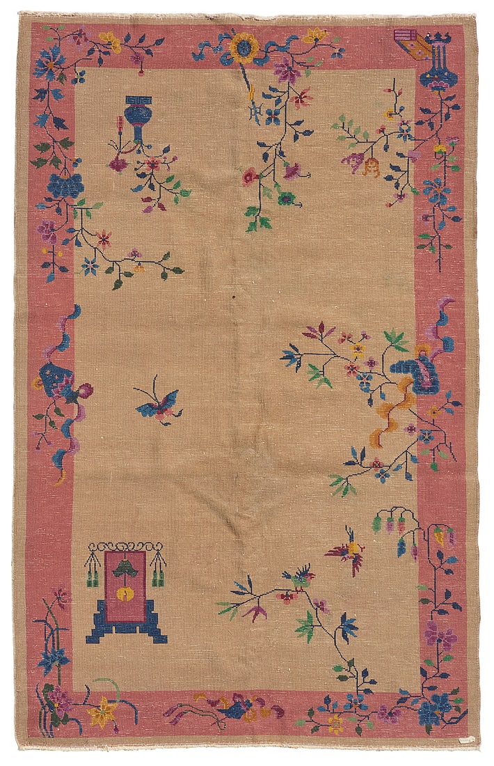 A Chinese rug - 3