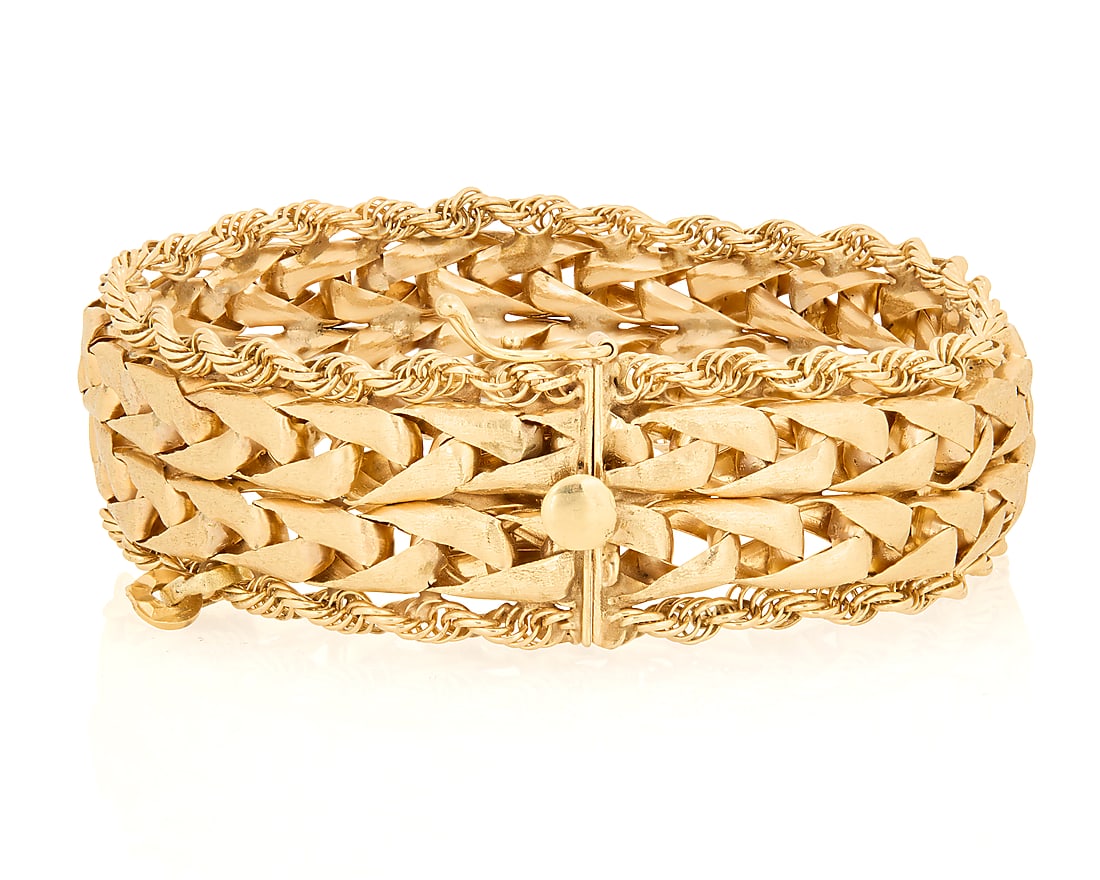 A 14K Gold Bracelet - 2