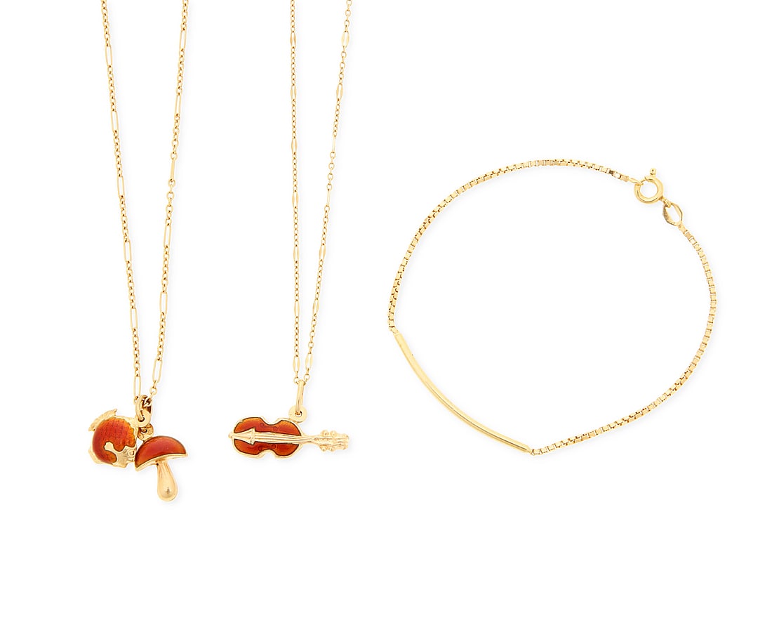 A Group of 18K Gold and Enamel Jewelry: A Group of 18K Gold and Enamel Jewelry Including a necklace suspending a red enamel violin charm, a necklace suspending a red enamel mushroom and fish charm, together with a box chain bracelet 3 piece