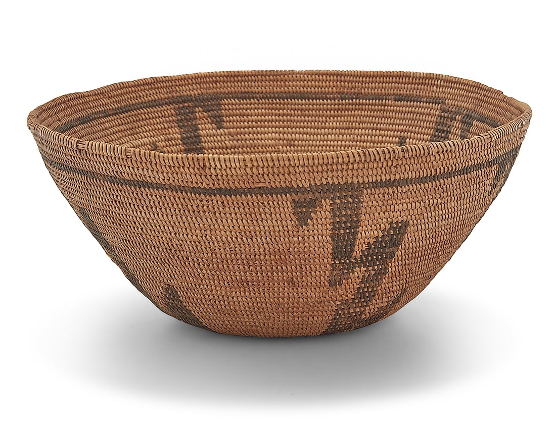 A Panamint Shoshone basketry bowl (1 of 6)