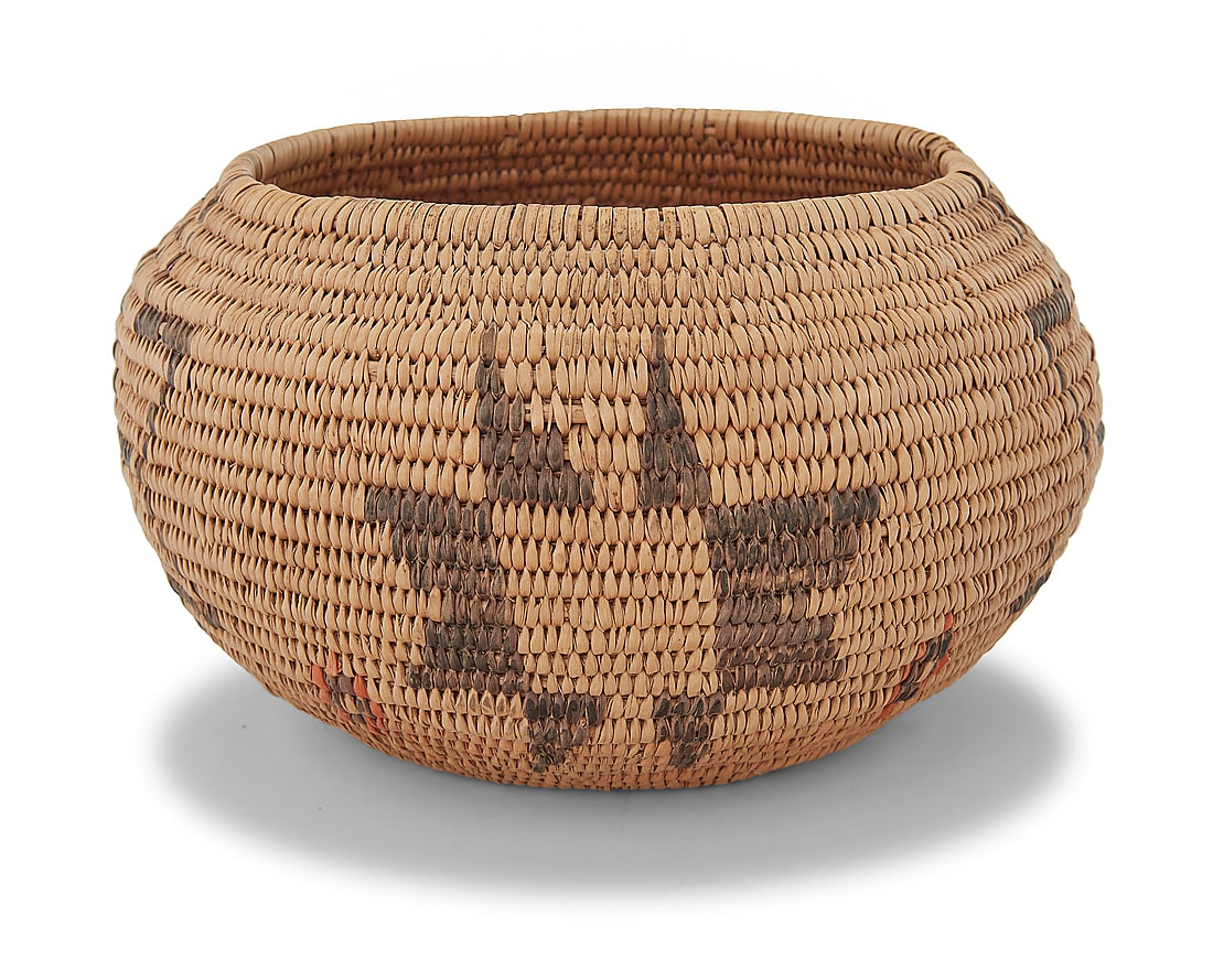 A Washoe polychrome basketry bowl (1 of 6)