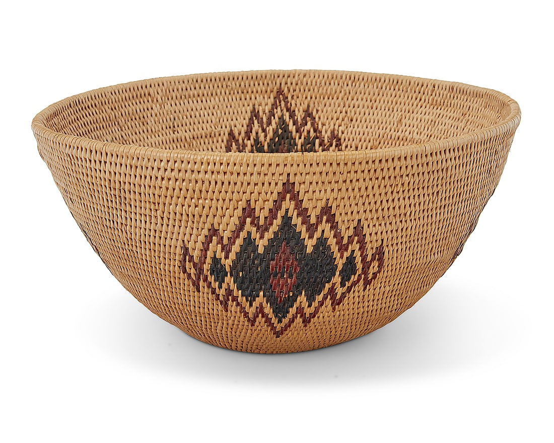 A Washoe polychrome basketry bowl (1 of 5)