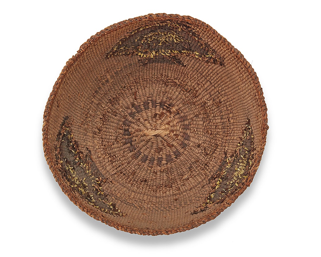 A Klamath polychrome basketry hat - 2