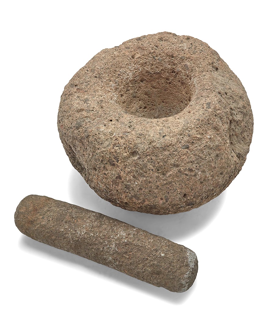 A California carved stone mortar and pestle (1 of 4)