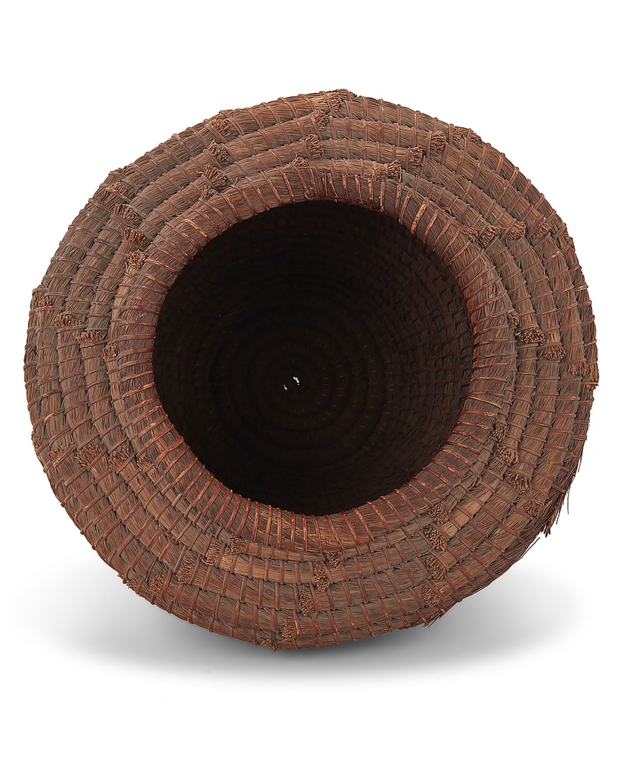 Two Native American pine needle storage baskets - 3