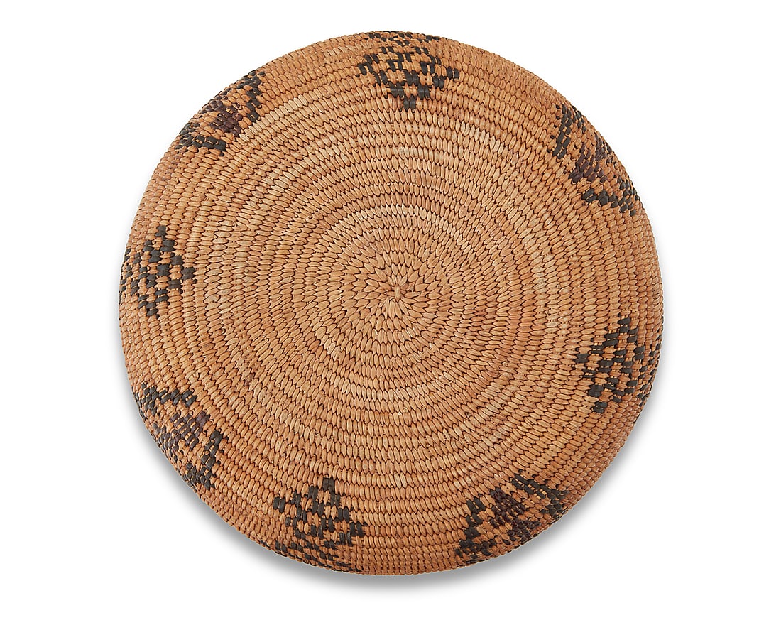 A Yokuts polychrome lidded basket - 5