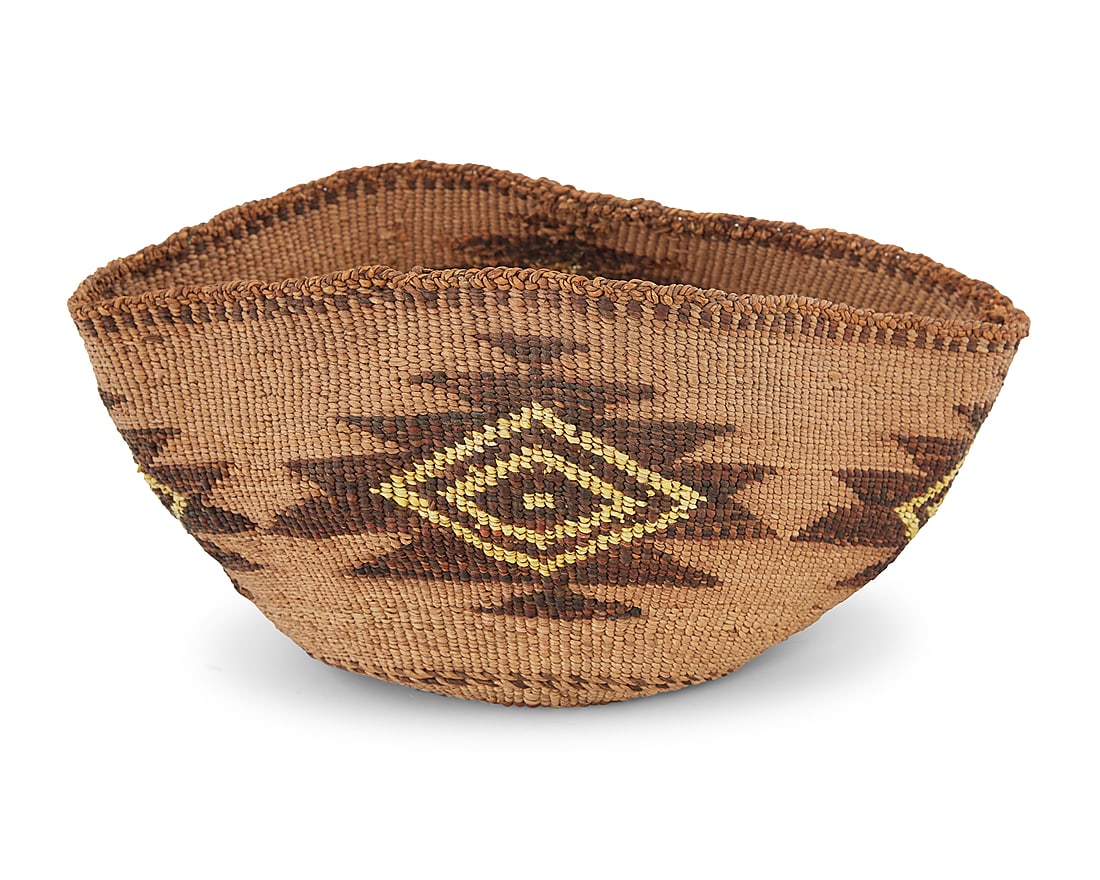 A Klamath polychrome basketry bowl (1 of 8)