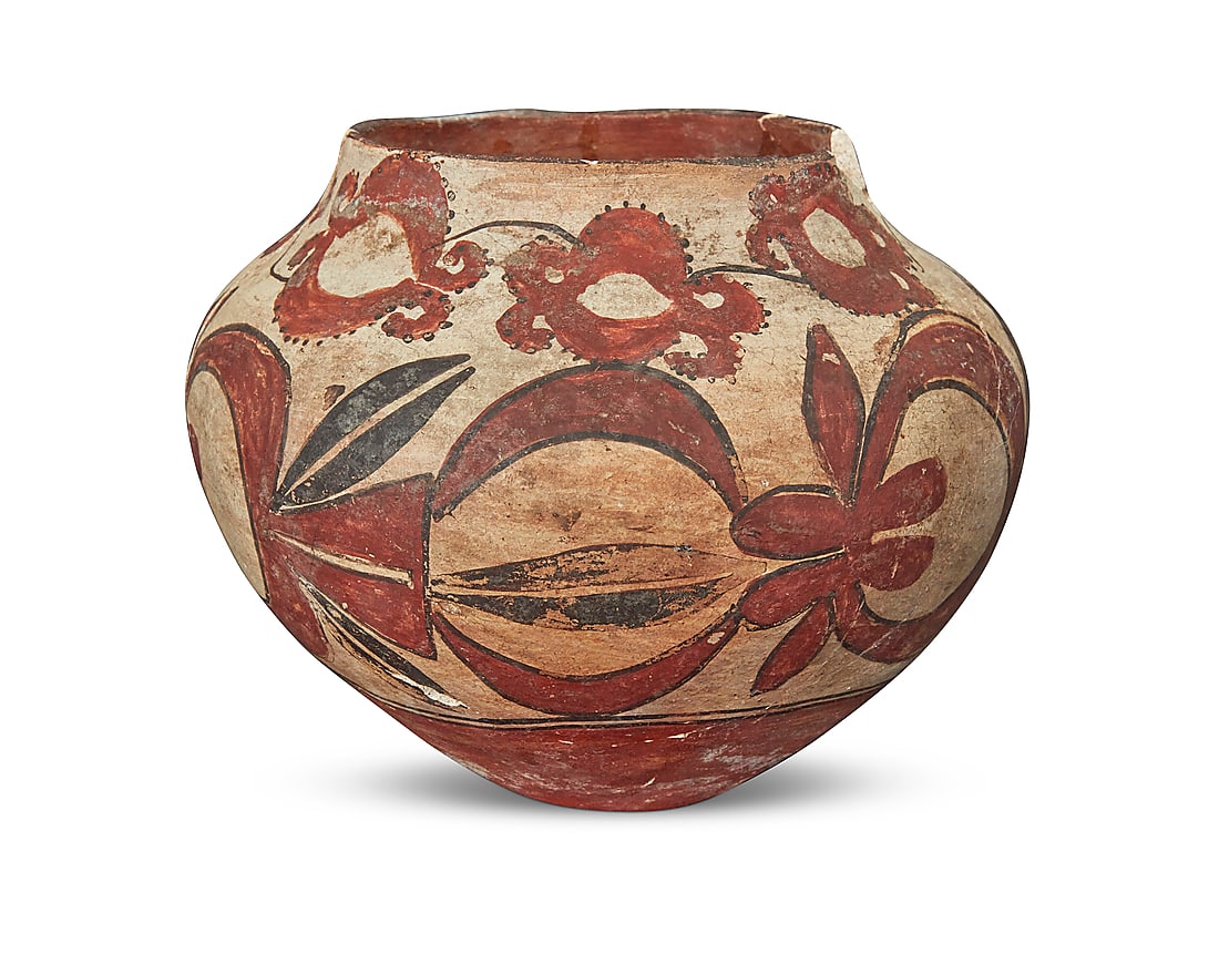 An Acoma or Laguna Pueblo polychrome pottery olla (1 of 5)
