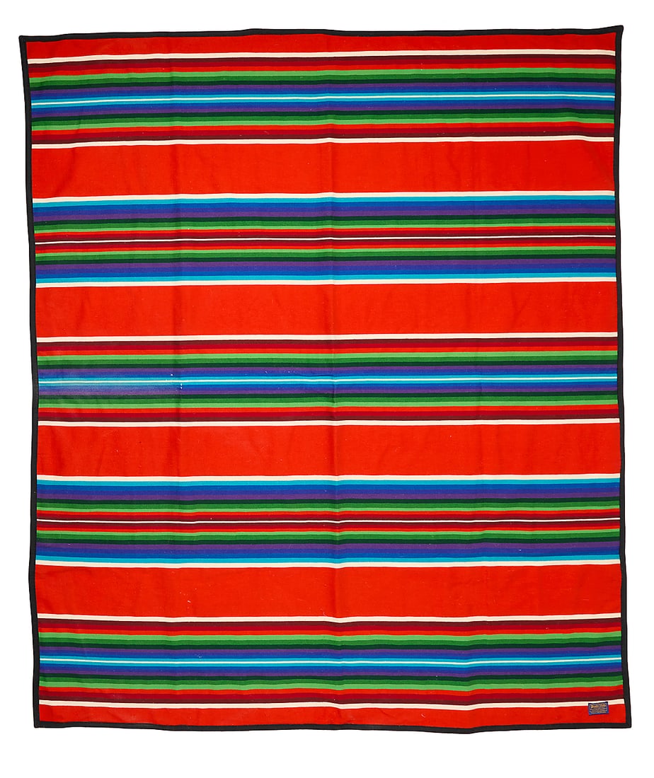 Three Pendleton wool blankets - 10