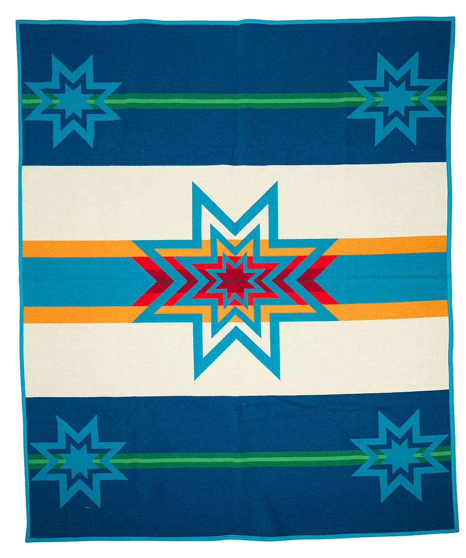 Three Pendelton wool blankets - 13