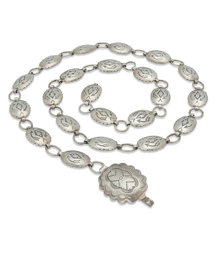 A Southwest sterling silver link concho belt (1 of 6)