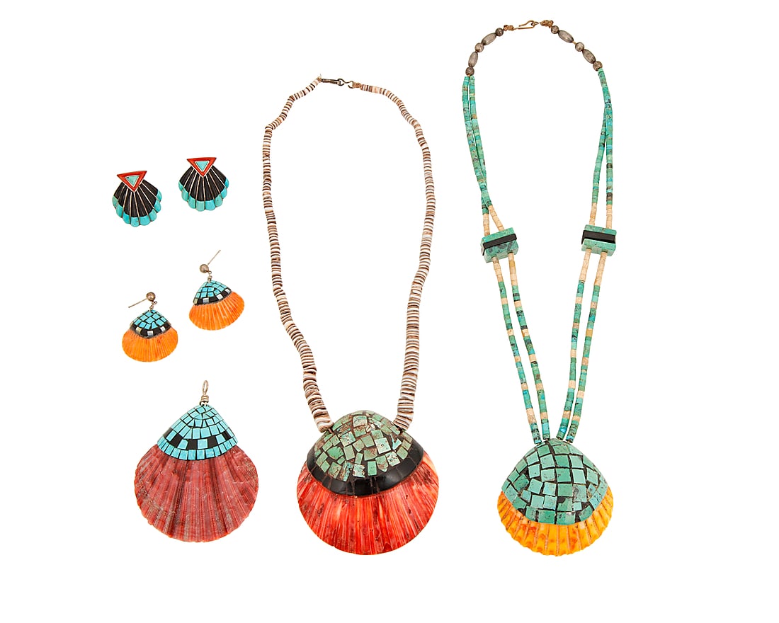 A group of Kewa/Santo Domingo Pueblo style shell jewelry (1 of 2)
