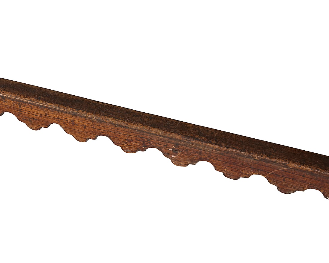 A Spanish Colonial-style table - 6