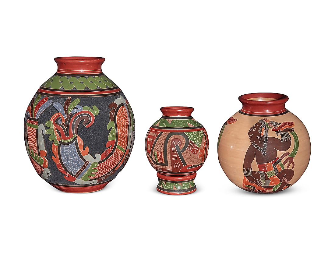 Roger Calero (b. 1969, Nicaraguan), Three sgraffito polychrome pottery ollas, late 20th/early 21st: Roger Calero (b. 1969, Nicaraguan) Three sgraffito polychrome pottery ollas, late 20th/early 21st century Each with incised signature and inscription: Hecho en Nicaragua / Roger Calero Comprising one 