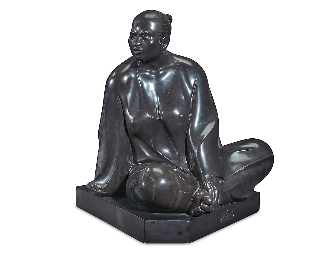 Armando Amaya (b. 1935, Mexican), Seated Woman, 1985: Armando Amaya (b. 1935, Mexican) Seated Woman, 1985 Carved black marble on wood plinth With incised signature and date: amaya Marble: 17" H x 18" W x 15" D; Overall: 18.75" H x 19.5" W x 15" D Proven