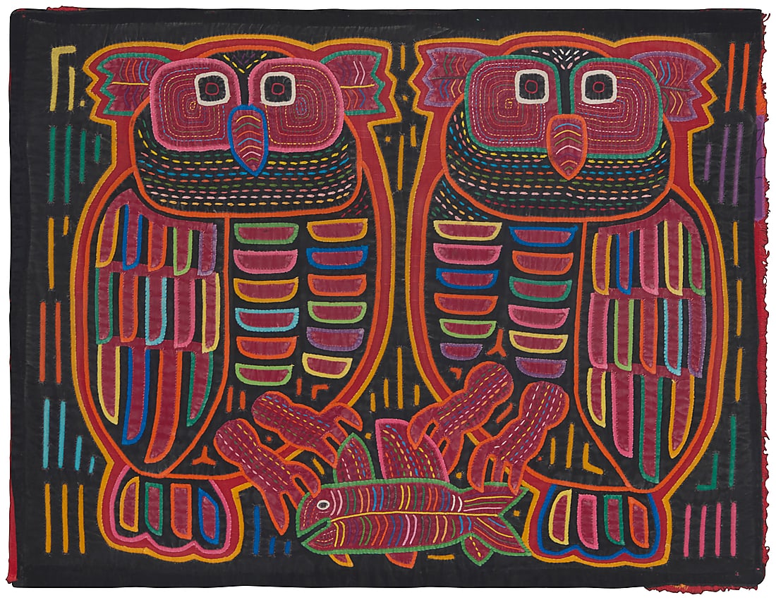 Two Panamanian Guna mola textiles (1 of 8)