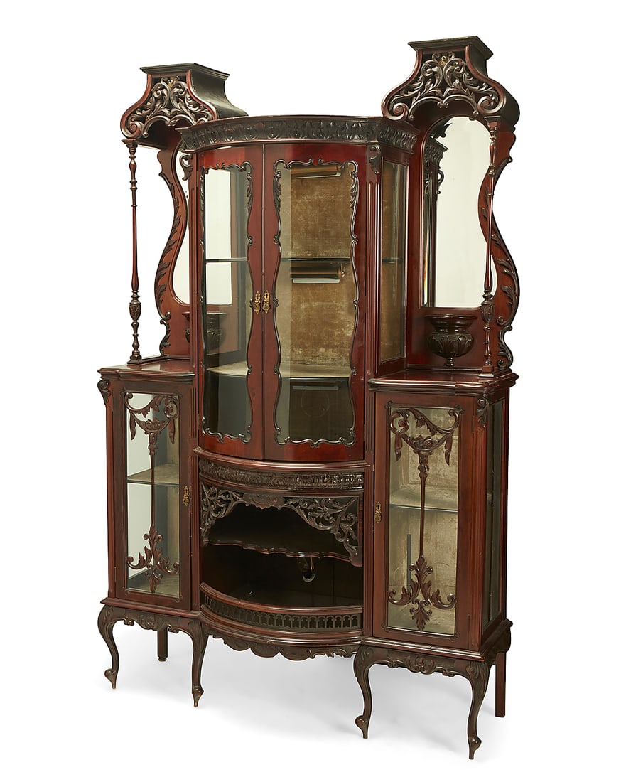 An Edwardian carved mahogany étagère cabinet Early 20th century The carved mahogany vitrine with (1 of 10)