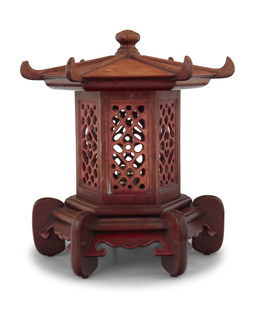 An Asian style pagoda table lamp Late 20th century The single light within an openwork hexagonal (1 of 4)
