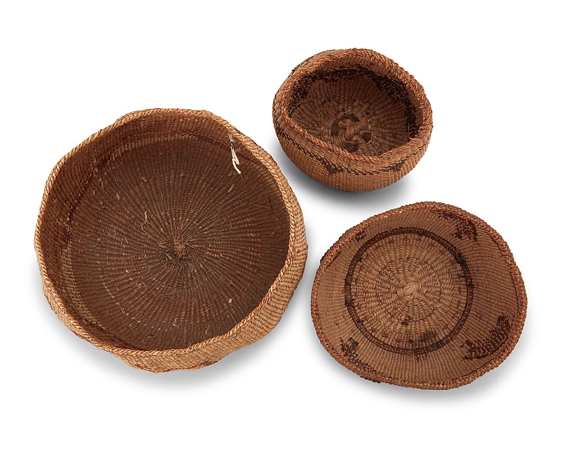 Three Klamath/Pit River polychrome baskets - 3
