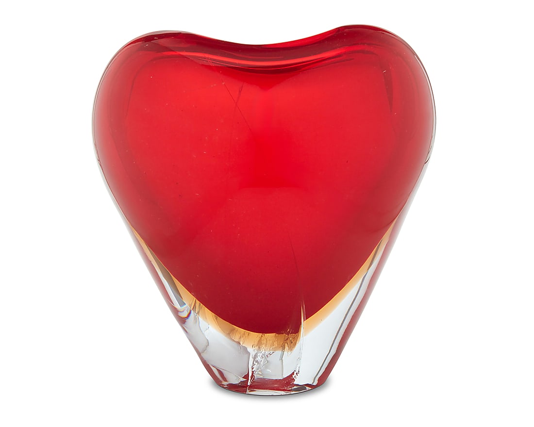 A Murano art glass cordiform vase: A Murano art glass cordiform vase Mid/late 20th century Unmarked 1.125" H x 10.125" W x 6" D Provenance: Private collection, Burbank, CA