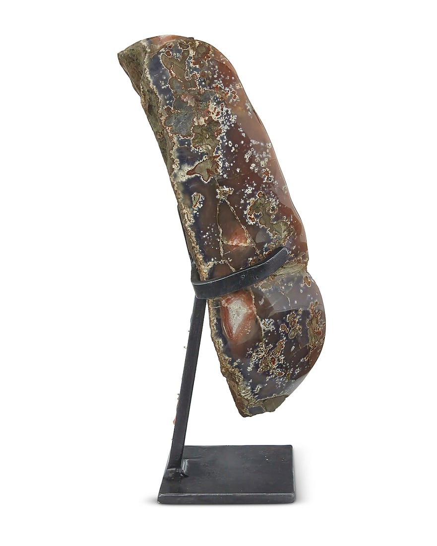 An amethyst geode specimen - 4