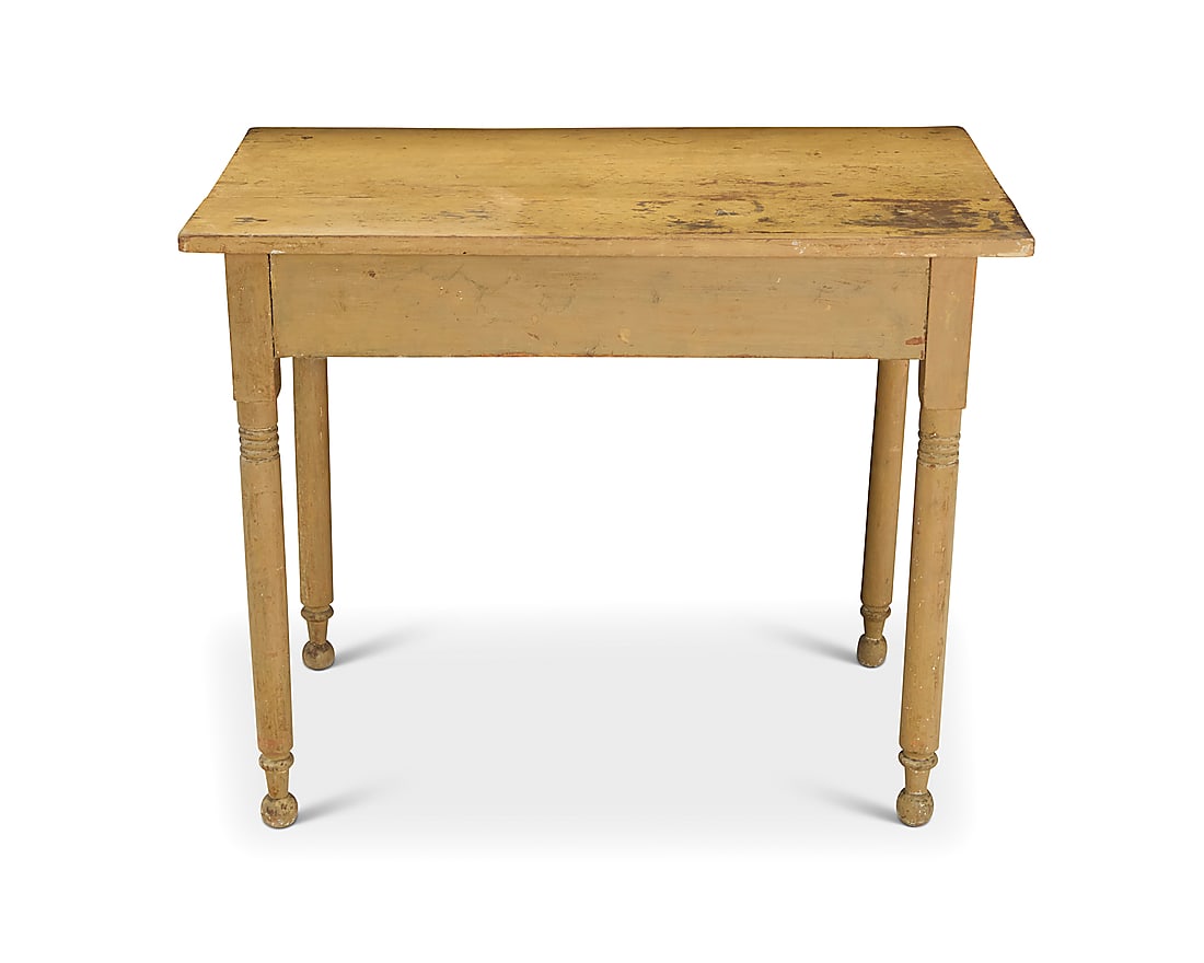 An American painted pine table - 2