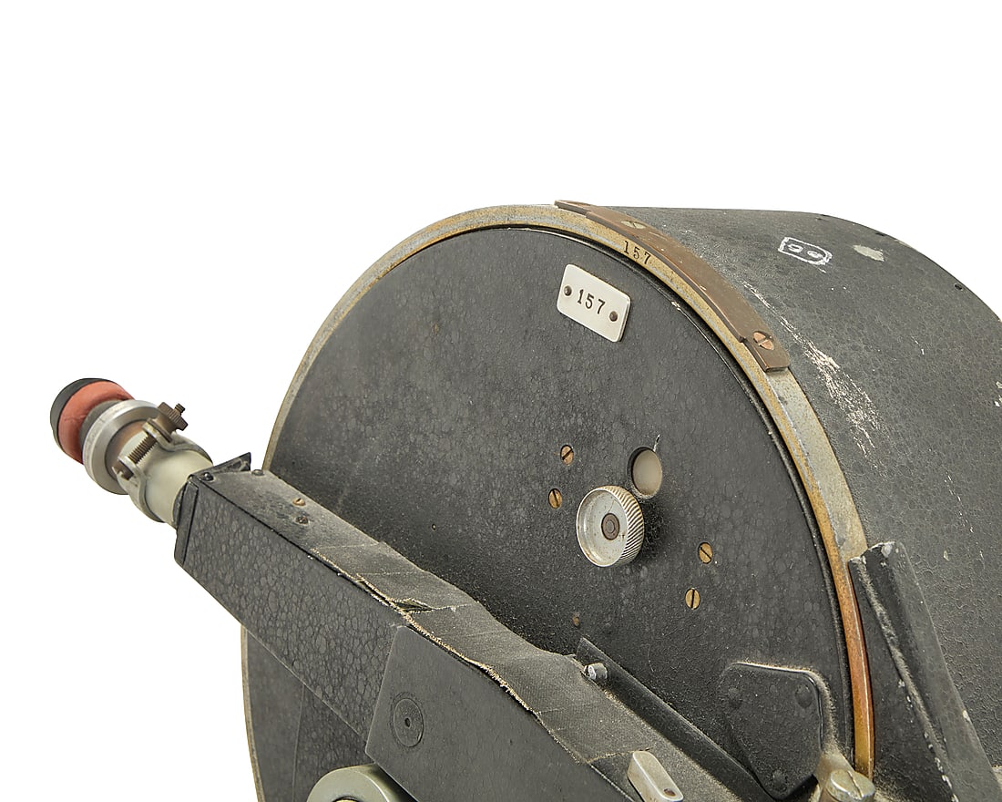 An Akeley Cine 35mm camera - 4