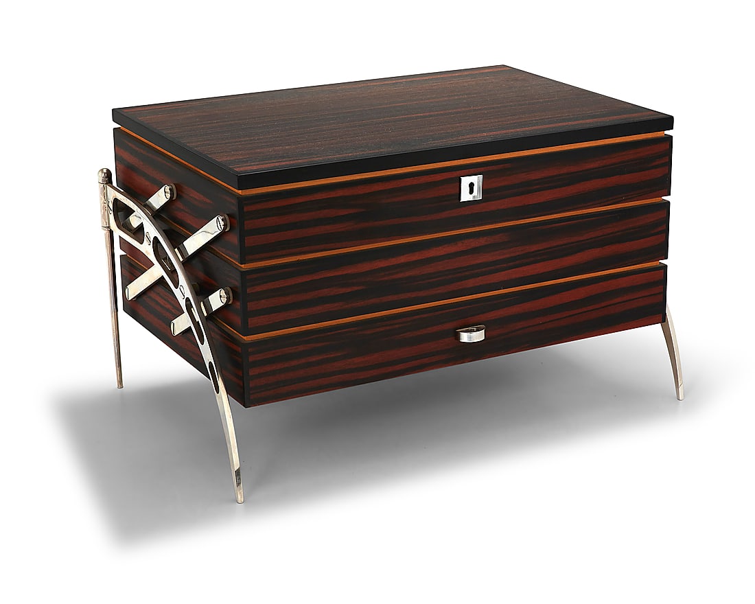 A Dunhill 'Normandy Bridge' humidor (1 of 5)