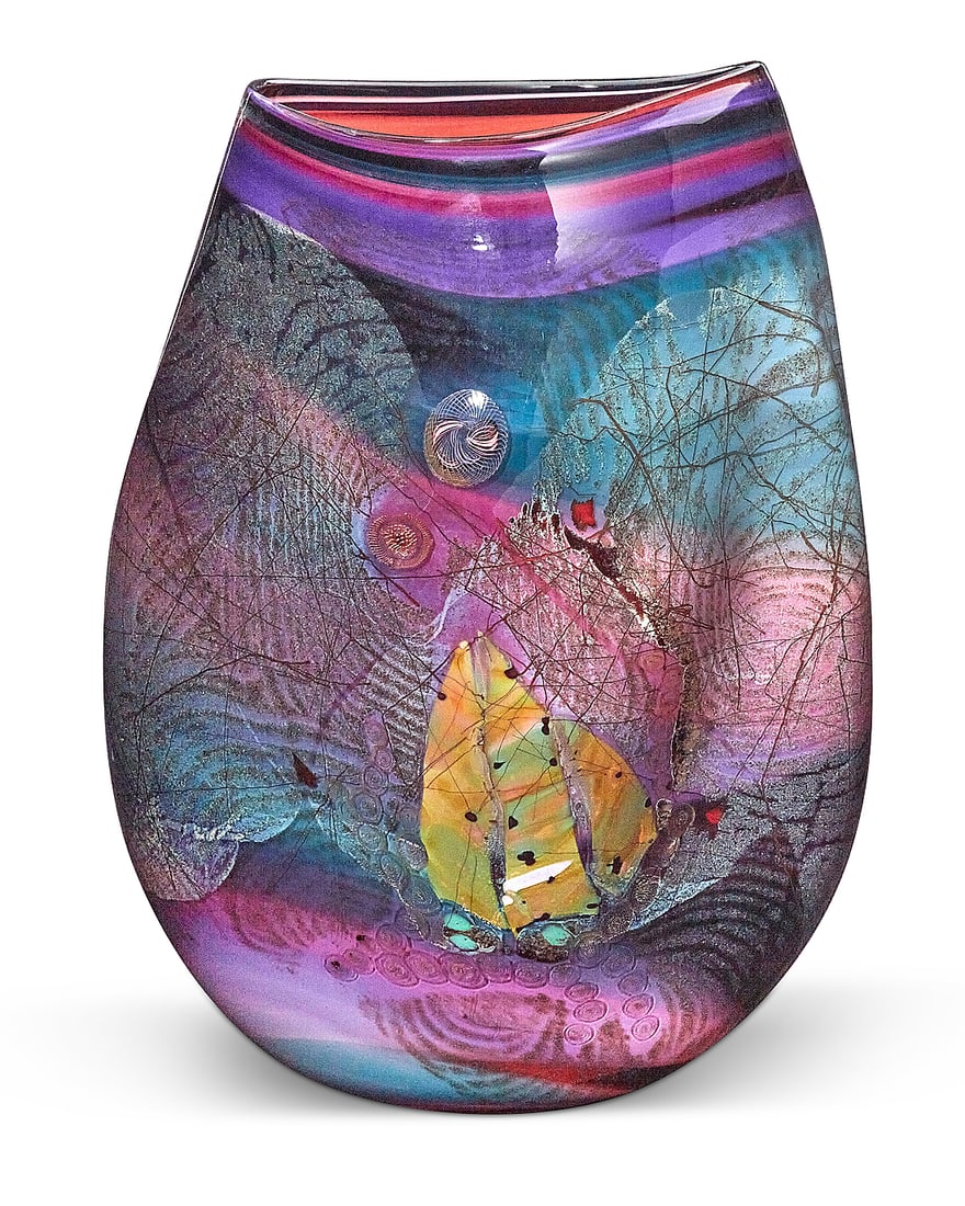 Chris Hawthorne (b. 1953), A glass vase, late 20th century (1 of 4)
