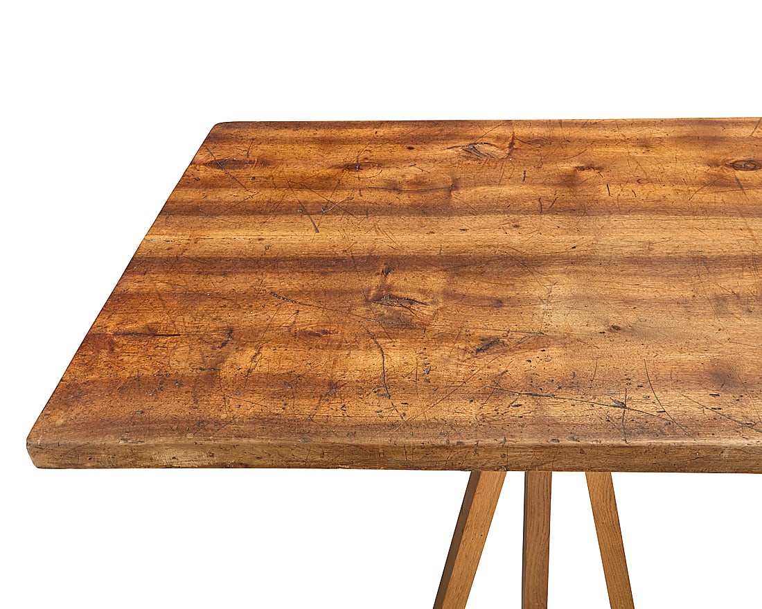 A walnut refectory table - 7