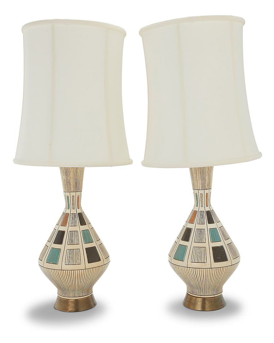 A pair of Modern plaster table lamps (1 of 5)