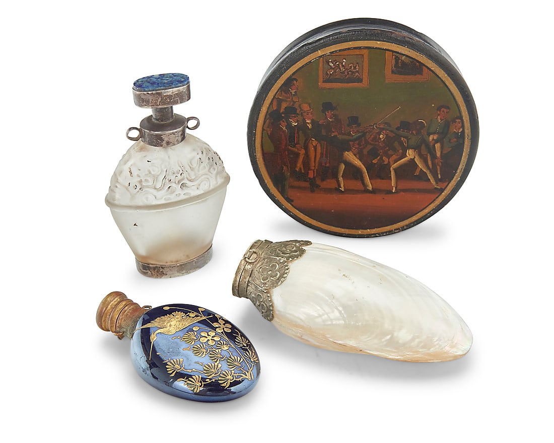 Three snuff bottles and a papier-mâche snuff box (1 of 2)
