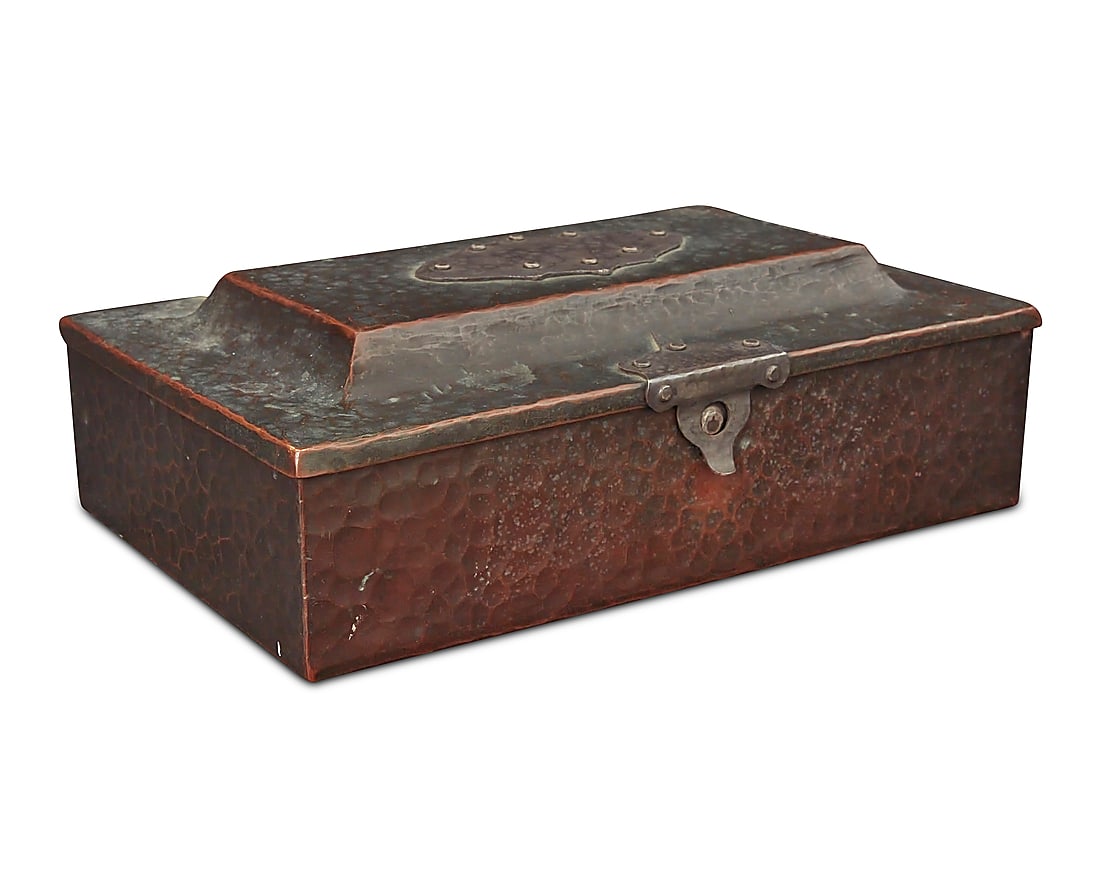 An Arts & Crafts hammered copper box (1 of 4)