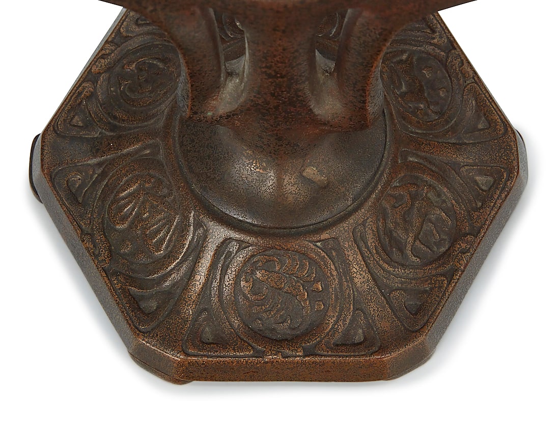 A Tiffany Studios turtleback tile 'Zodiac' table lamp - 11