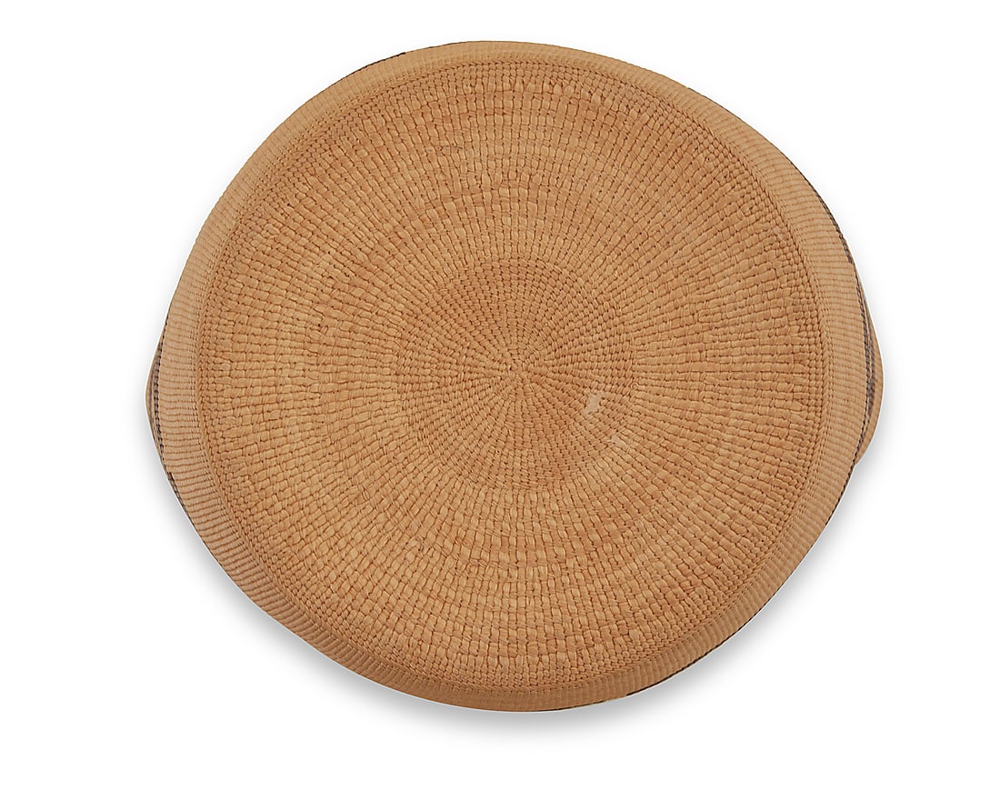 A Tlingit polychrome basket - 4