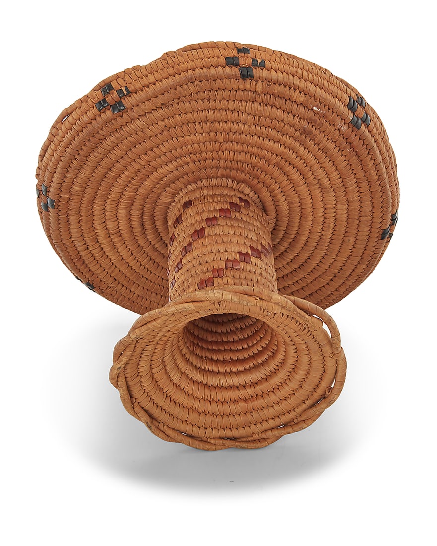 Two Salish polychrome baskets - 4