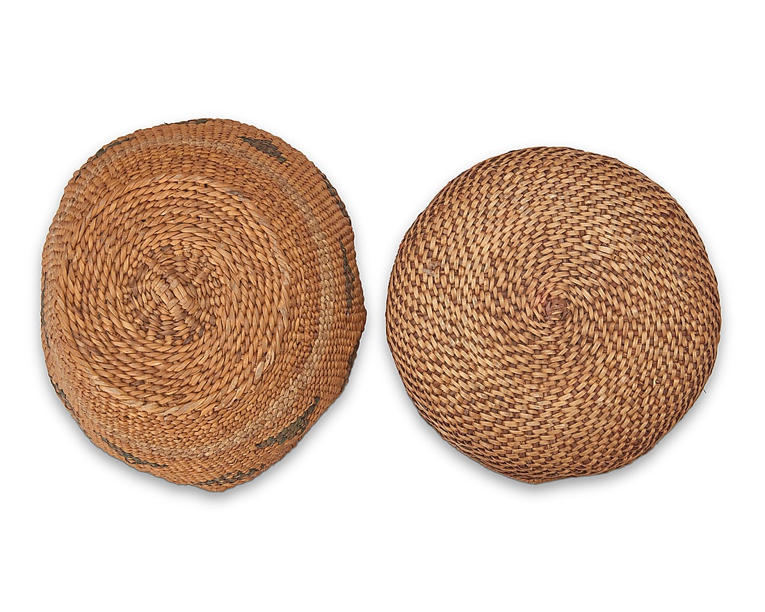 Four Western polychrome twined baskets - 6