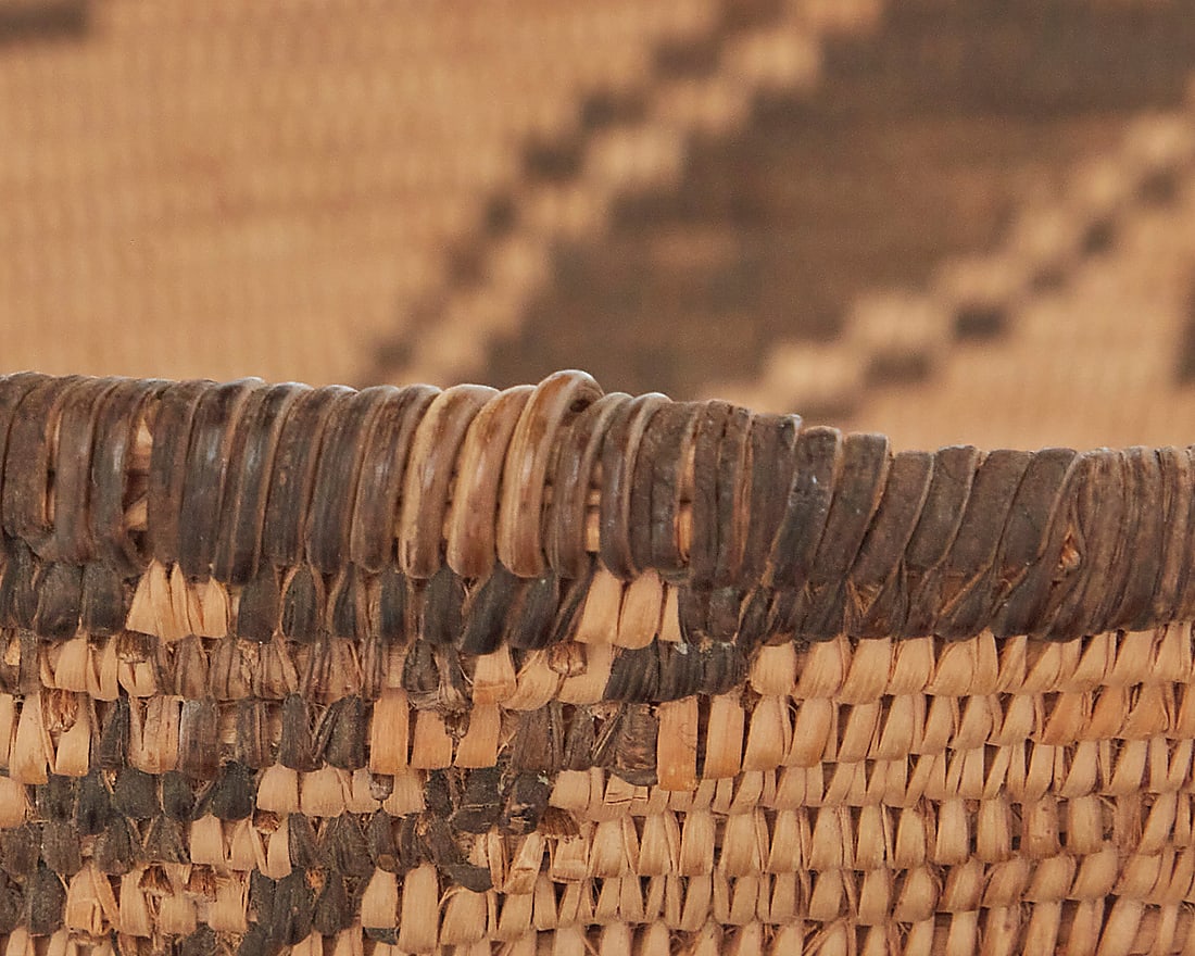Two Western Apache basketry trays - 3