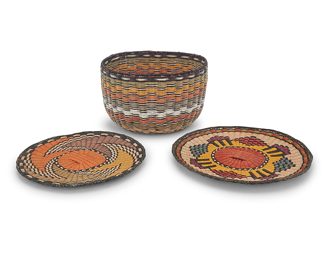 Three Hopi polychrome wicker basketry items (1 of 7)