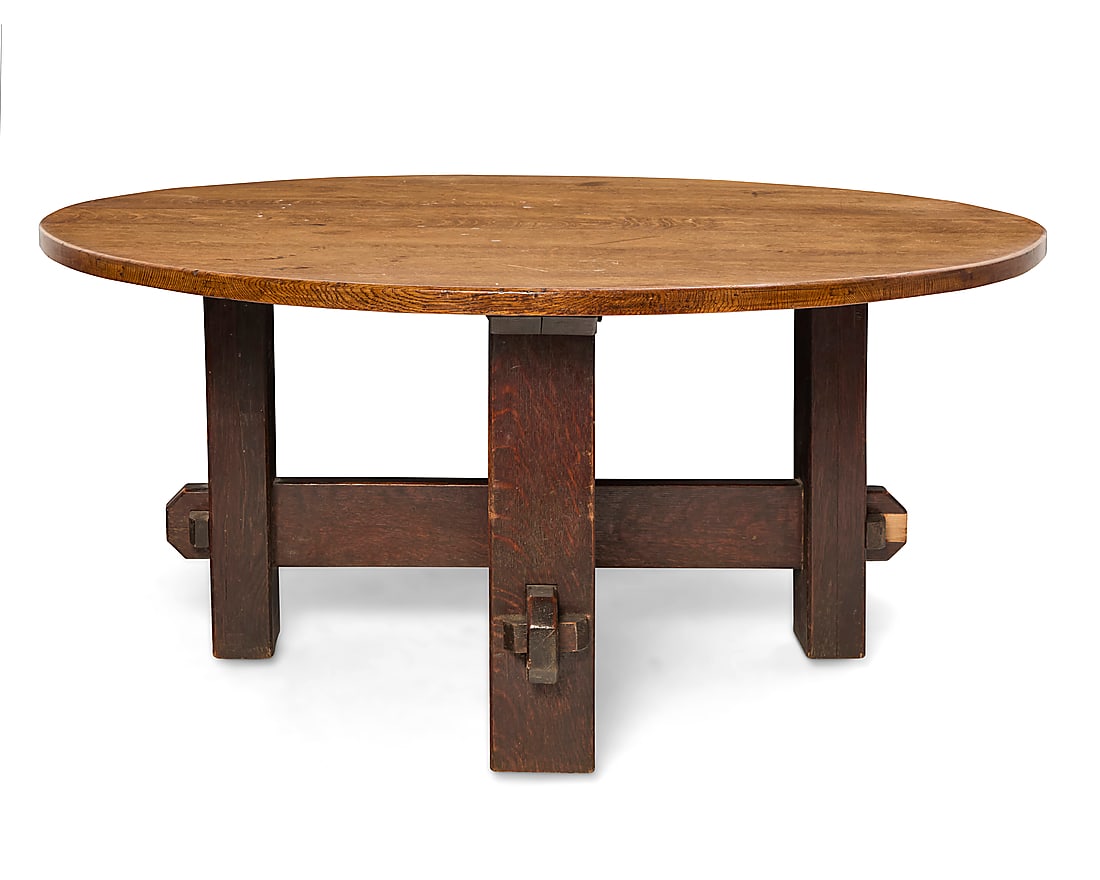 A large Arts & Crafts oak dining table (1 of 8)