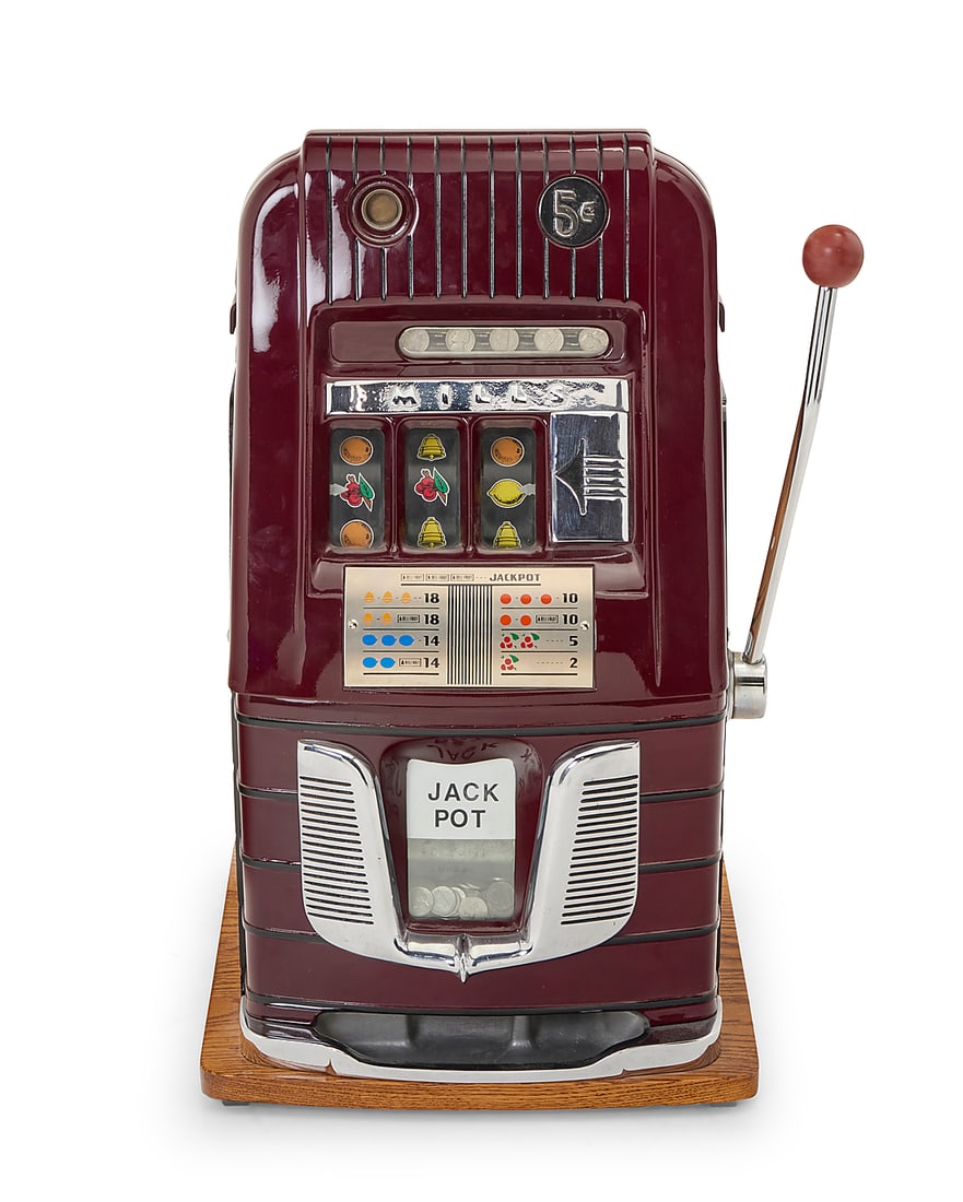A Mills 'High Top 7-7-7' slot machine (1 of 8)