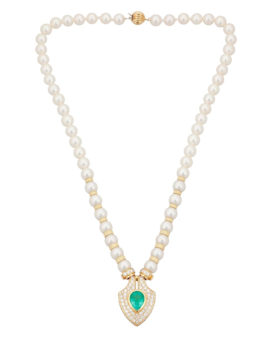 A Gold, Emerald, Cultured Pearl and Diamond Necklace Featuring a single strand of cultured Pearls (1 of 5)