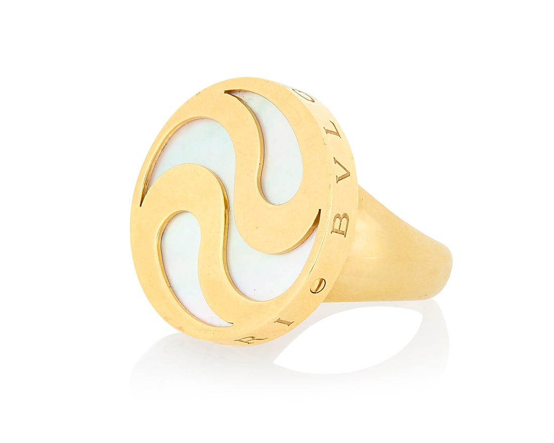 Bulgari: An 18K Gold, Stainless-Steel and Mother-of-Pearl Spinning Ring Featuring a round (1 of 3)