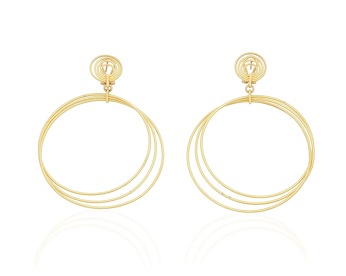 Buccellati: A Pair of 18K Gold 'Hawaii Waikiki' Earrings Featuring a nested twisted thread (1 of 4)